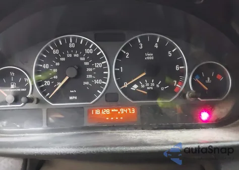 2004 BMW 330 Ci z USA, uszkodzony, nr VIN WBABW53474PL47712